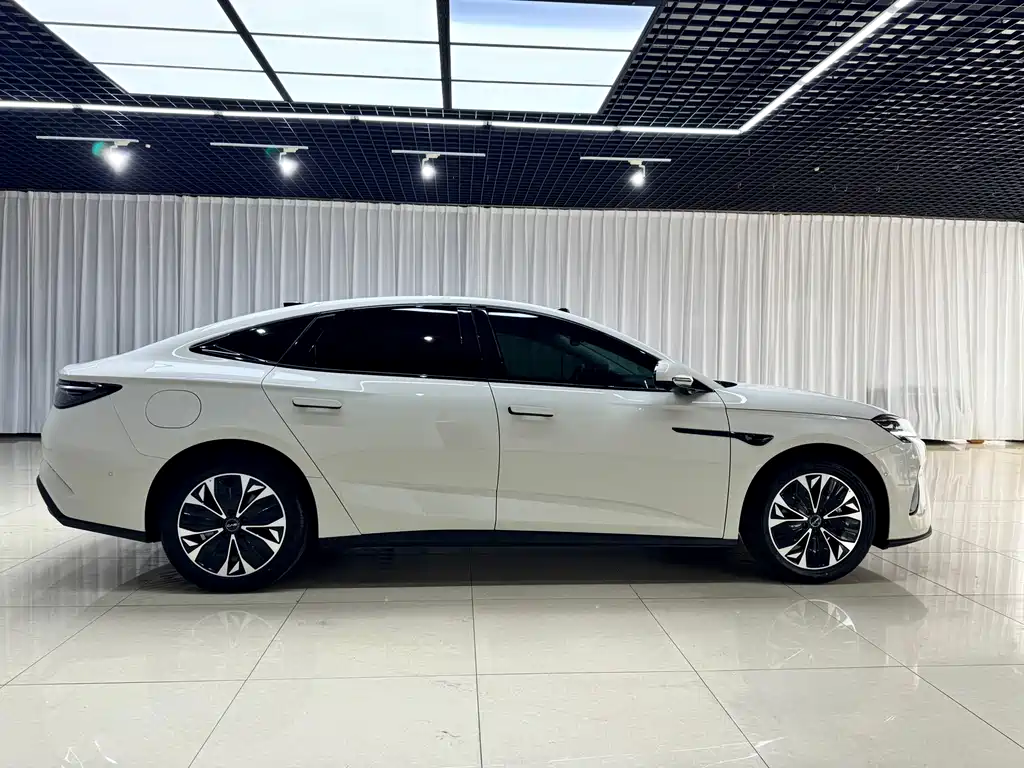 BYD 海豹07 EV — миниатюра 7