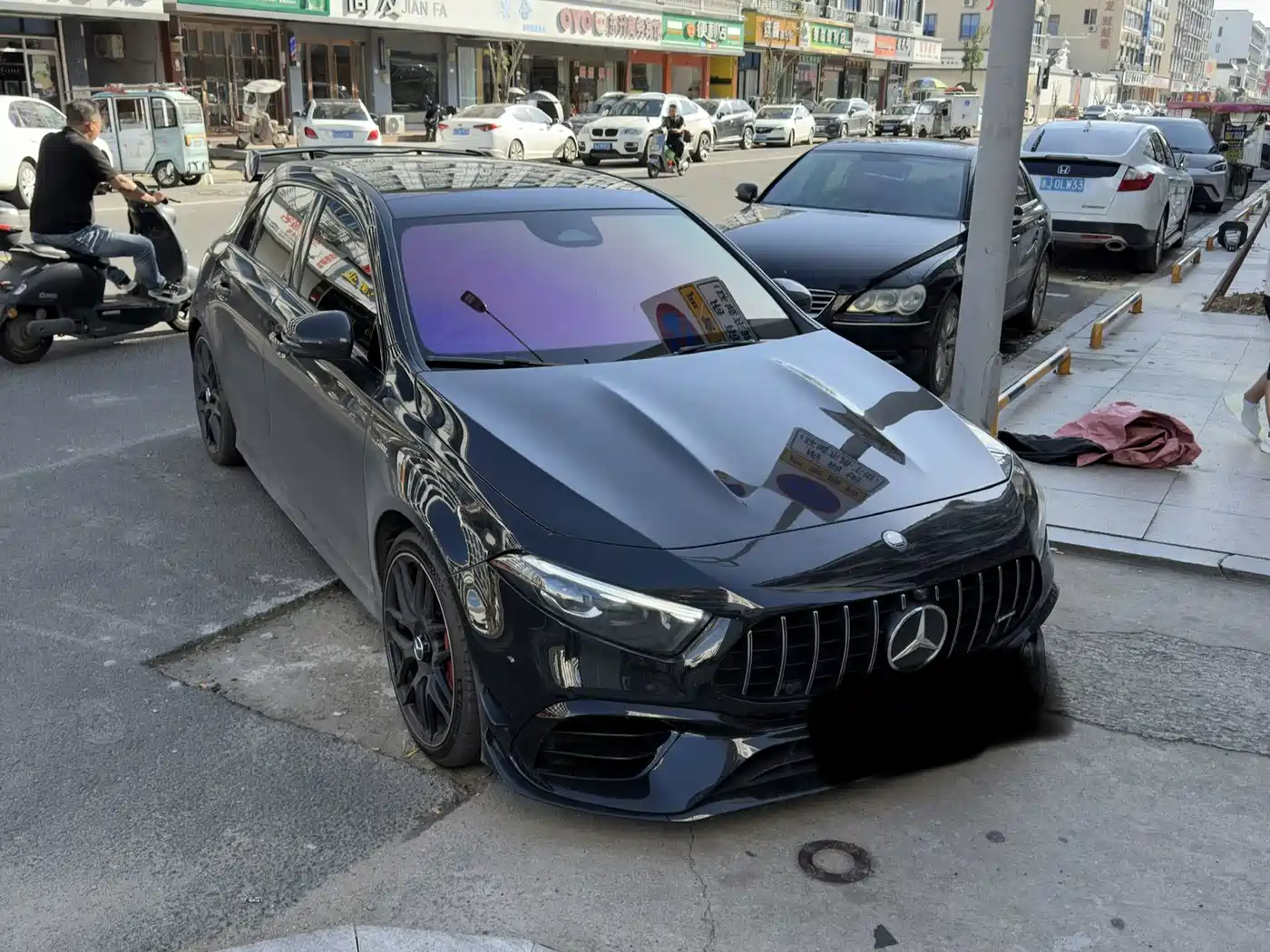 奔驰A级AMG(进口) 2024款 AMG A 45 S 4MATIC+ 2025