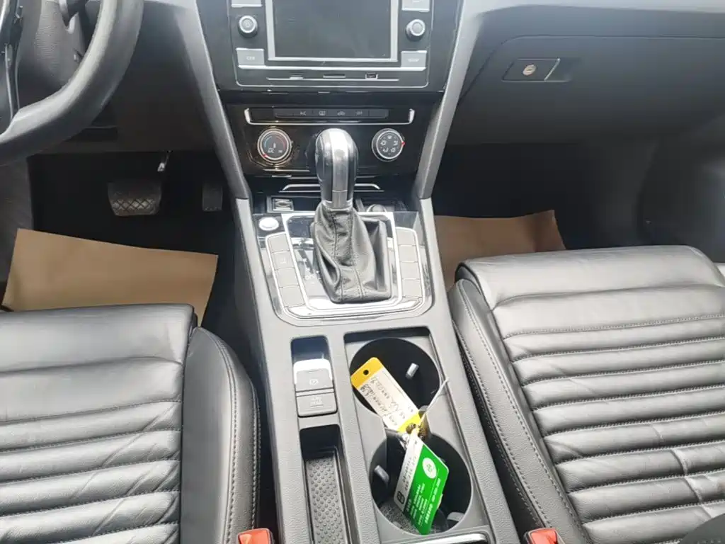 Volkswagen Magotan — миниатюра 14