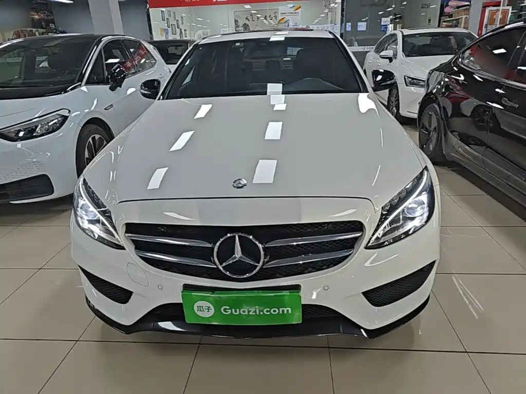 Mercedes-Benz C-Class — миниатюра 3