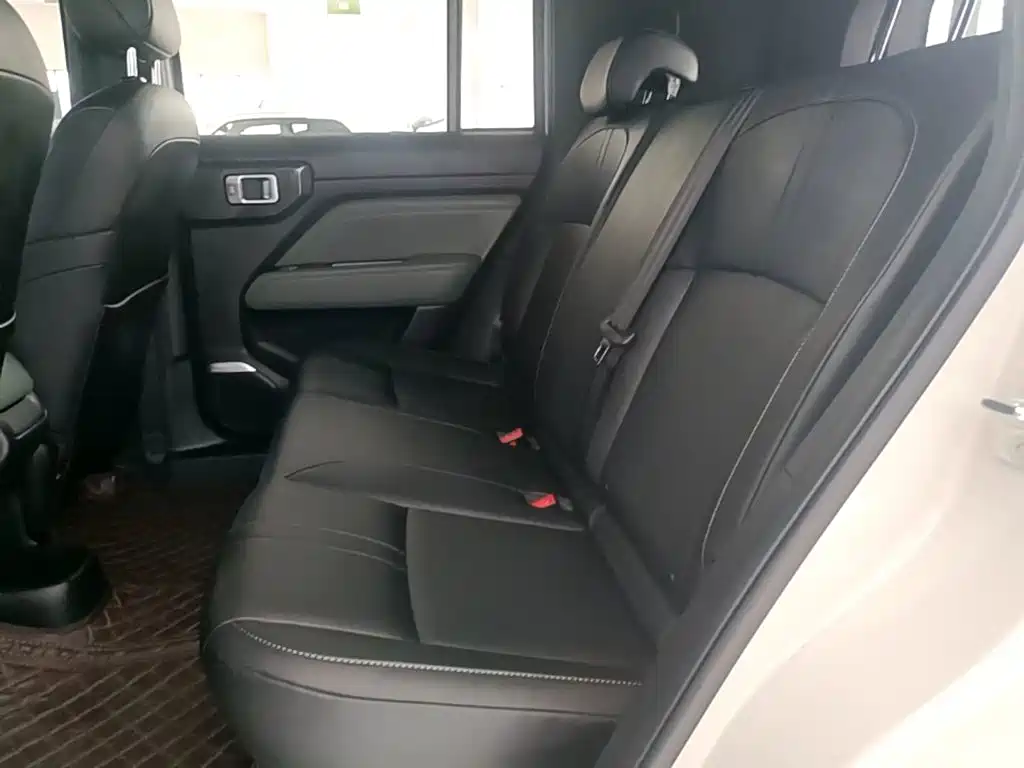 Baojun Yueye Plus — миниатюра 17