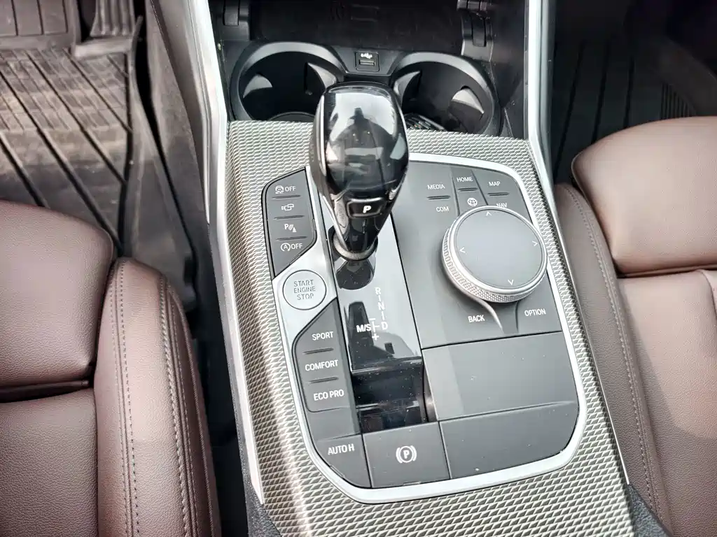 BMW 3 Series — миниатюра 11