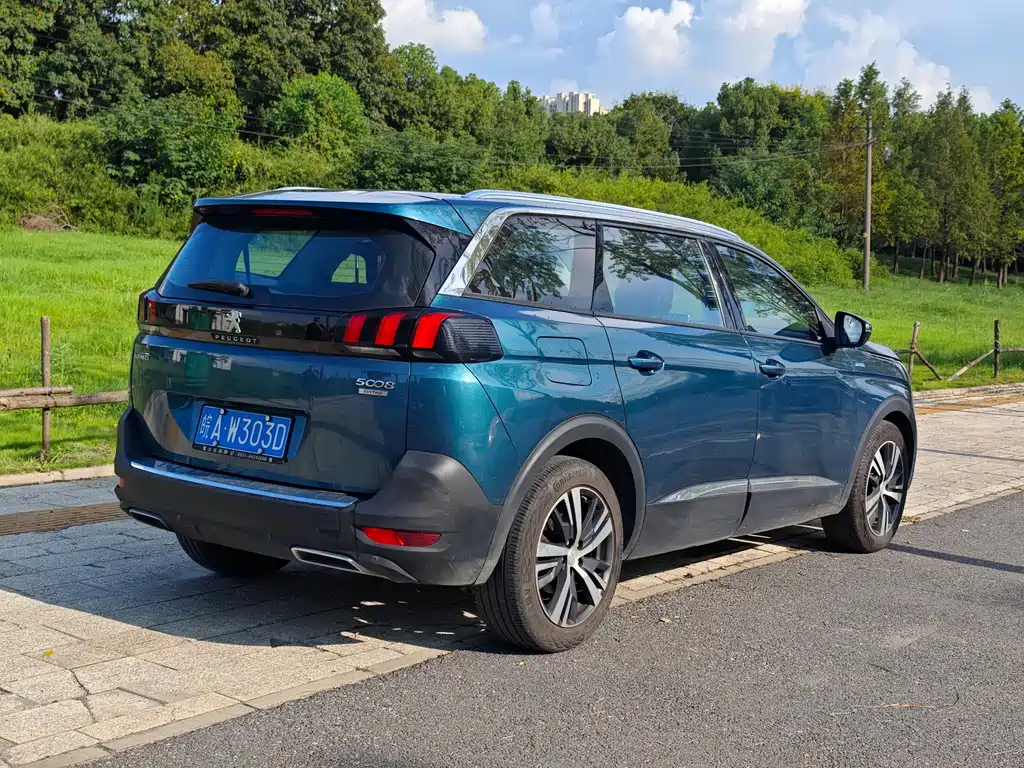 Peugeot 5008 — миниатюра 7