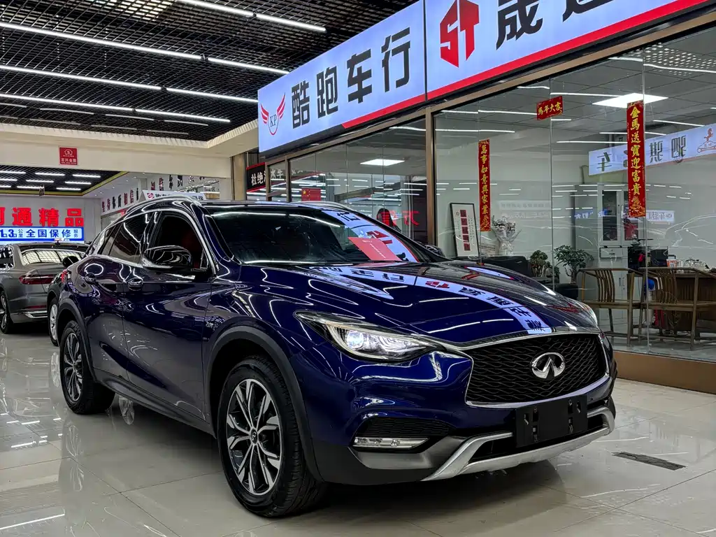 Infiniti QX30 2017 2.0T Sport
