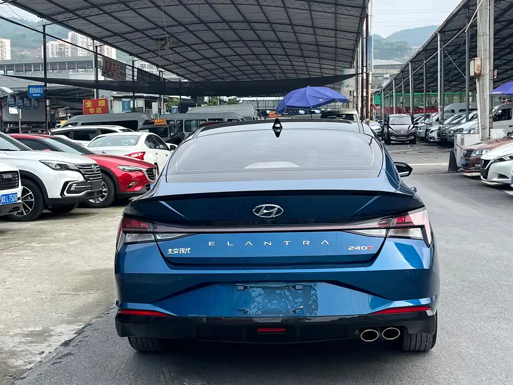 Hyundai Elantra — миниатюра 5