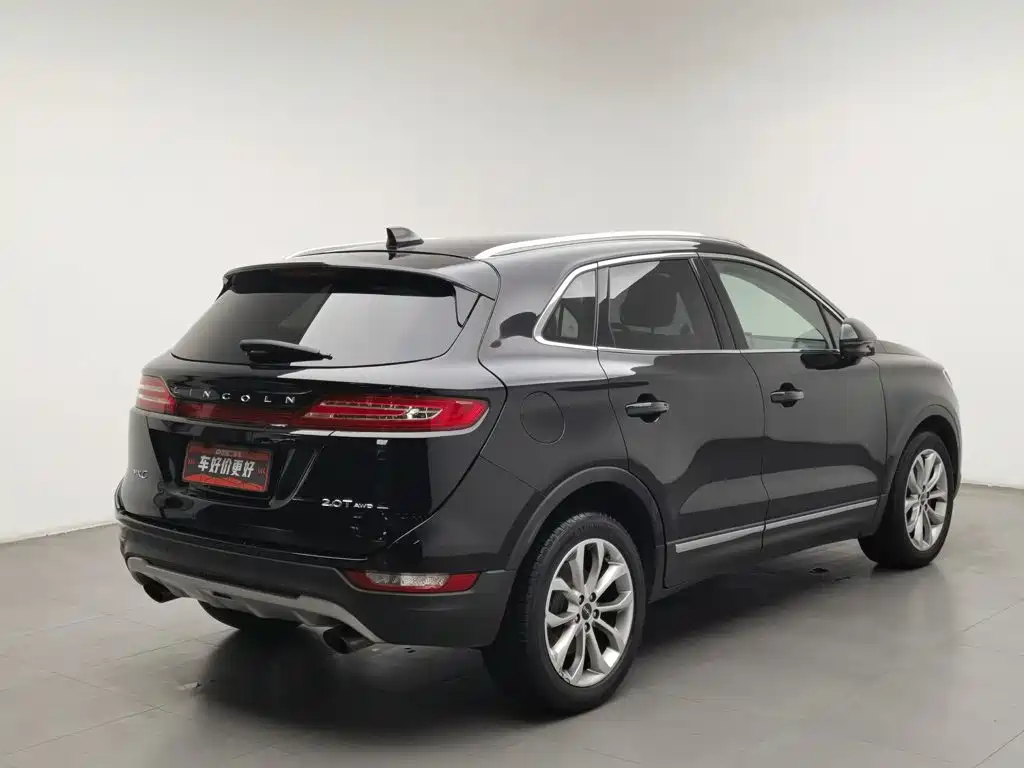 Lincoln MKC — миниатюра 2