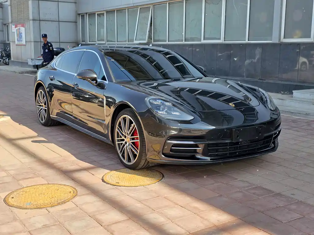 Porsche Panamera 2017 Panamera 4 Executive Long Wheelbase 3.0T
