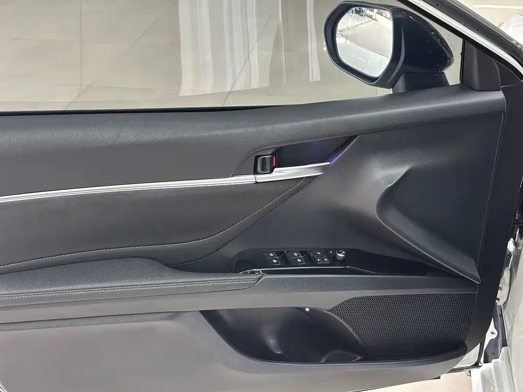 Toyota Camry 2019 2.5S