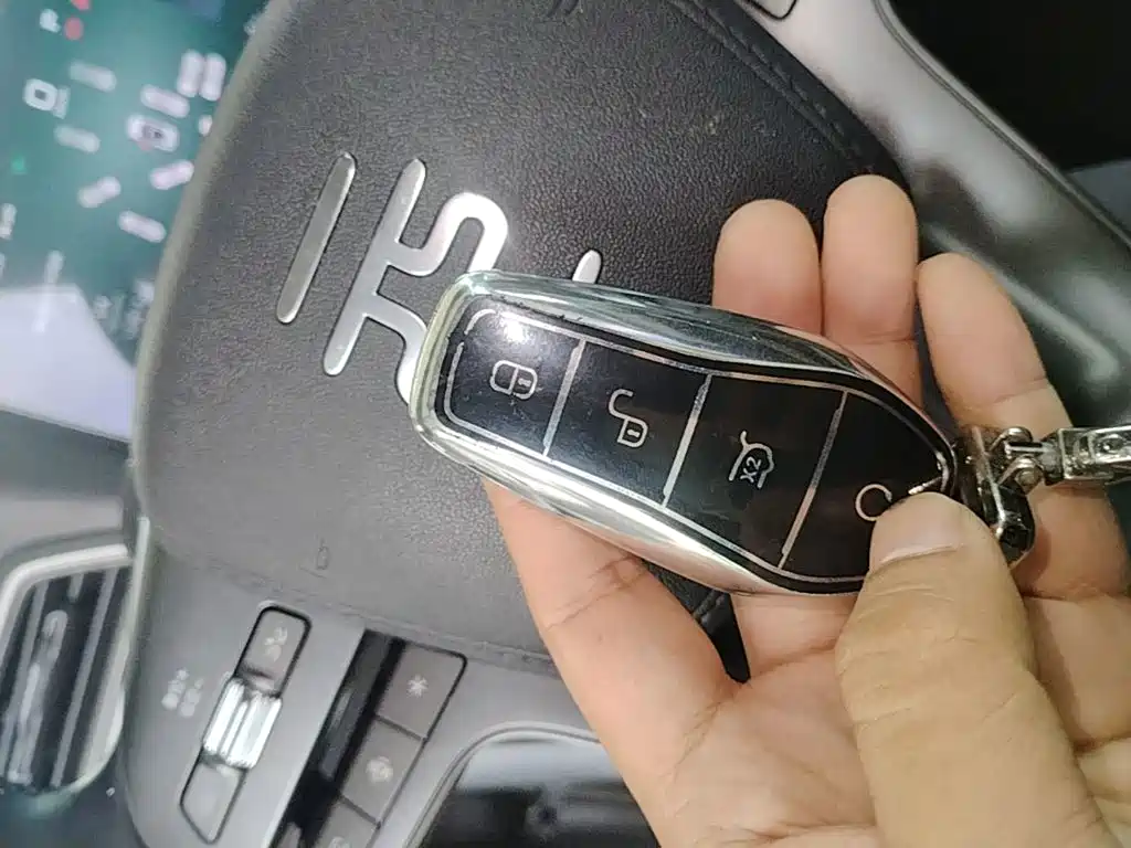 BYD Yuan UP — миниатюра 9