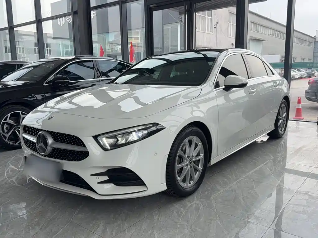 Mercedes-Benz A-Class — миниатюра 9
