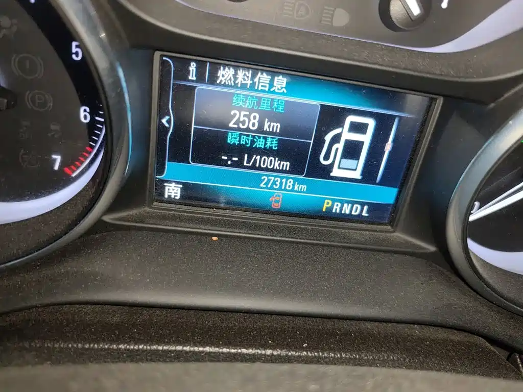 Buick Envision Plus — миниатюра 8