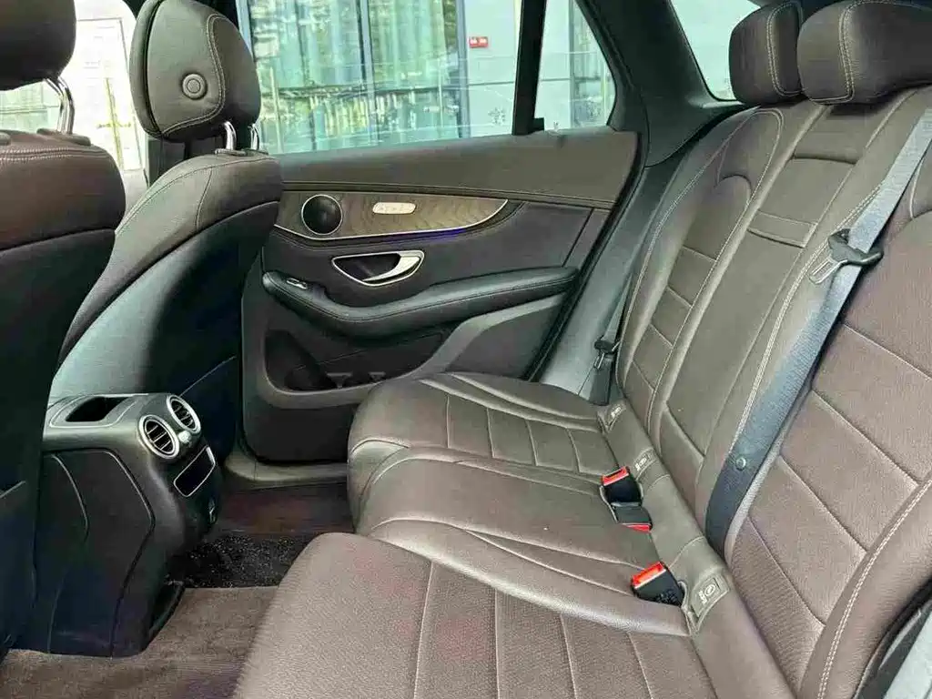 Mercedes-Benz GLC — миниатюра 10
