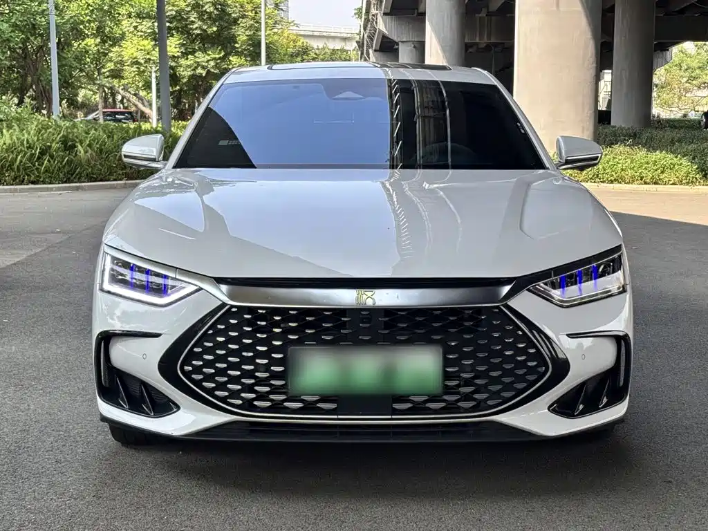 BYD Han — миниатюра 3