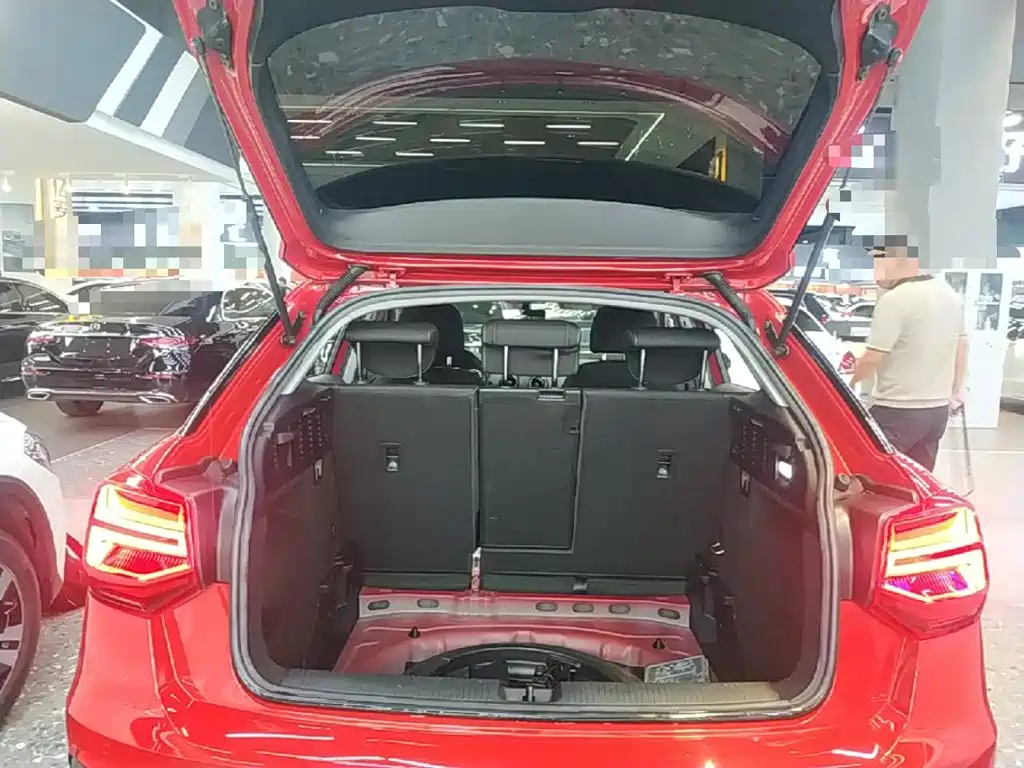 Audi Q2L — миниатюра 19