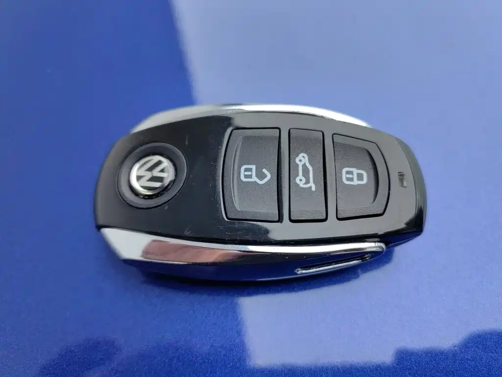 Volkswagen Touareg — миниатюра 19