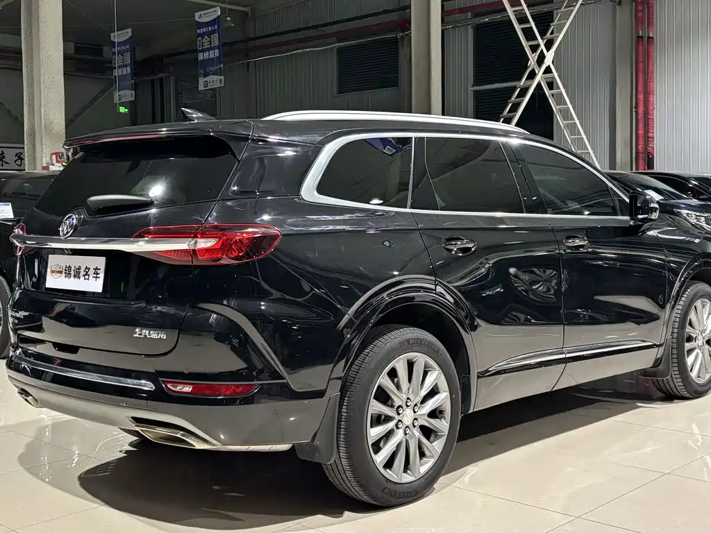 Buick Enclave — миниатюра 4