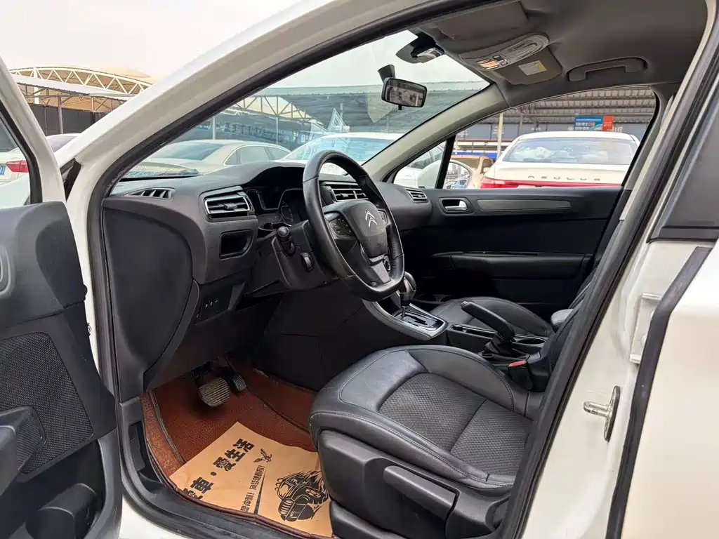 Citroen C4 — миниатюра 6