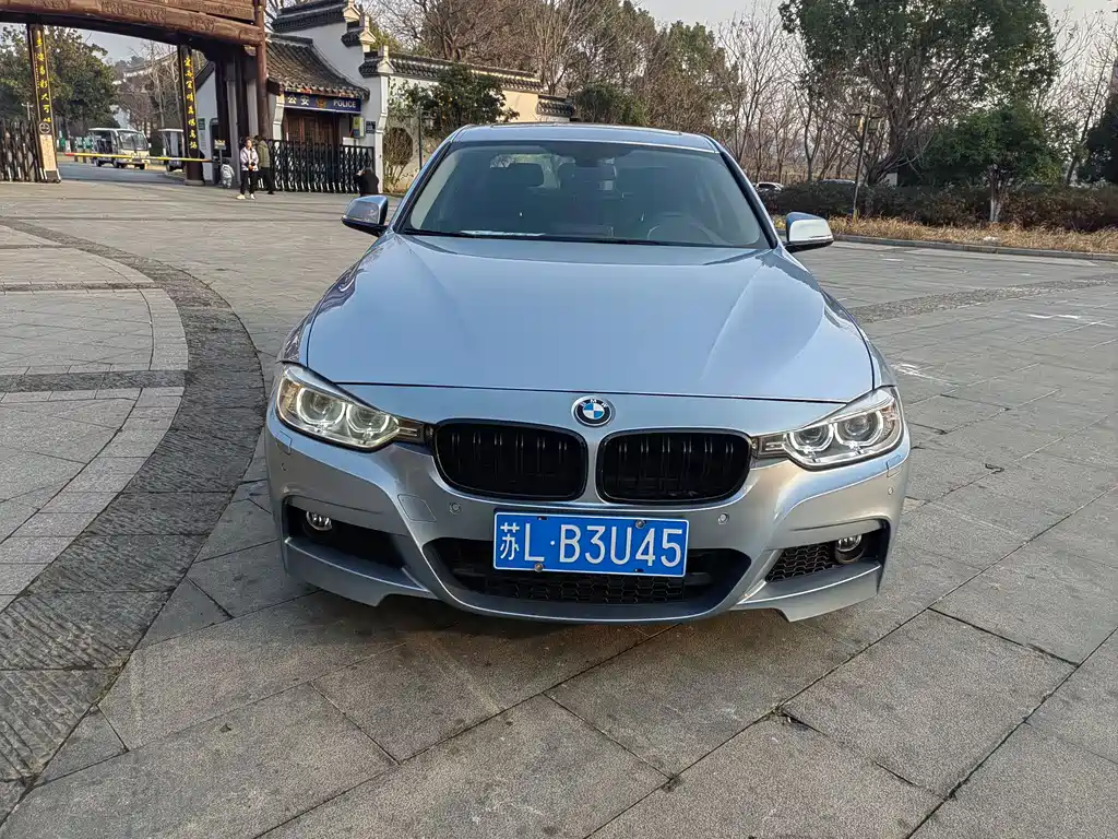 BMW 3 Series (Import) 2013