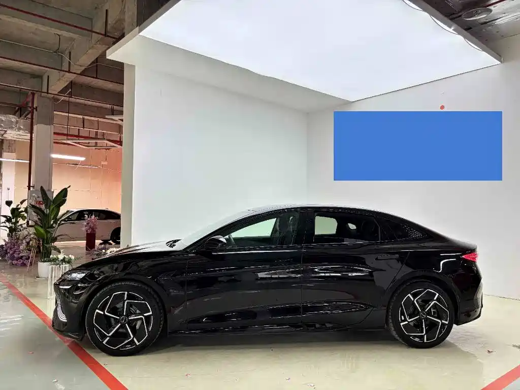 BYD Seal 2023 Champion 700km Luxury