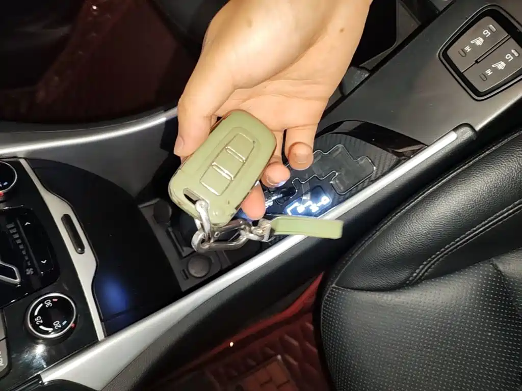 Hyundai Sonata — миниатюра 9