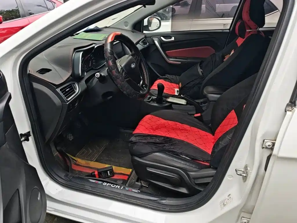 Chery Arrizo 5 — миниатюра 15