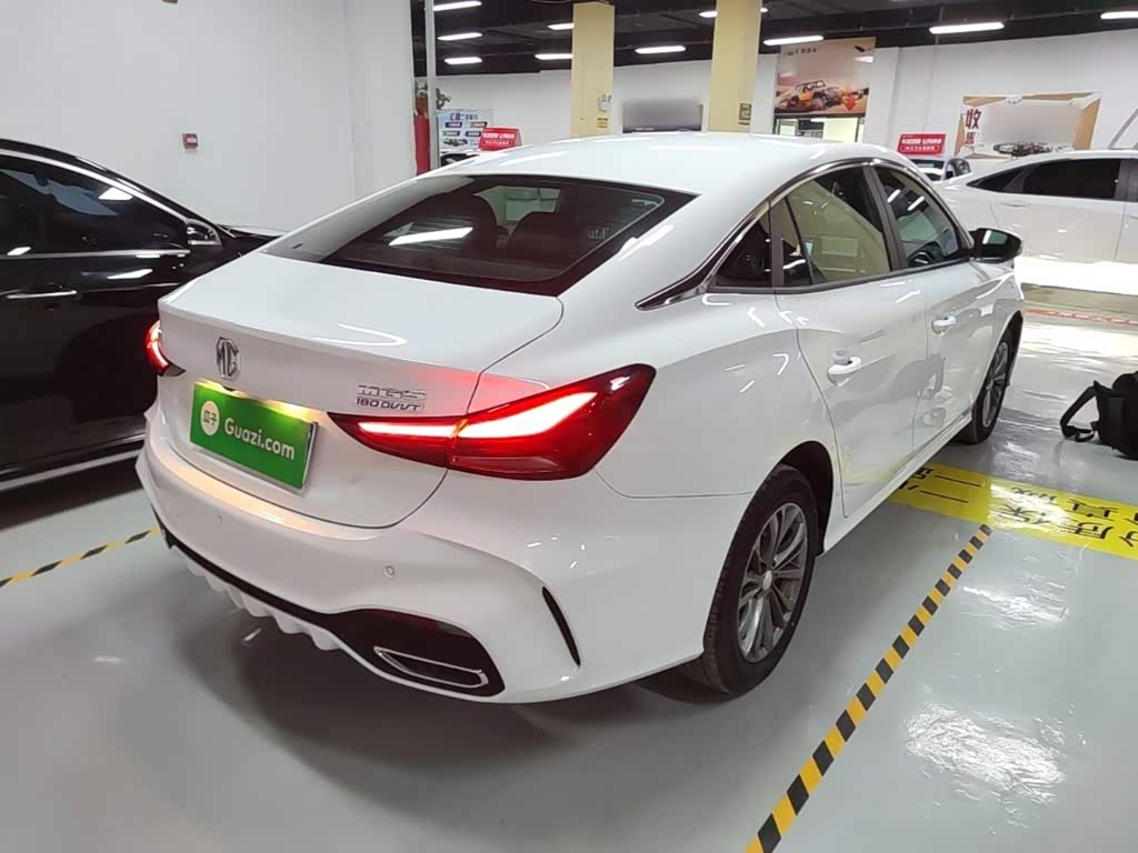 MG MG5 1.5 л 2024 г. Белый, пробег 20800 км