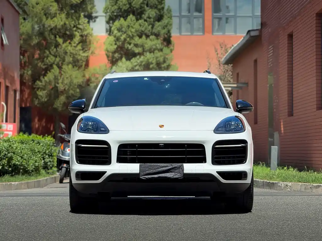 Porsche Cayenne — миниатюра 2