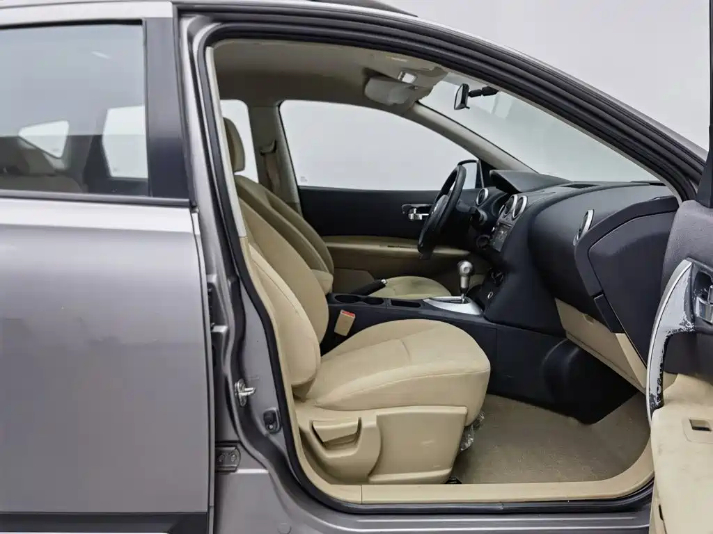 Nissan Qashqai — миниатюра 23