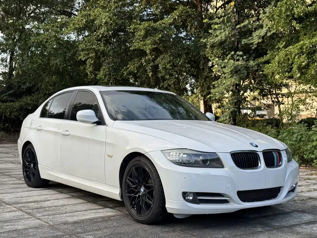 BMW 3 Series — миниатюра 10