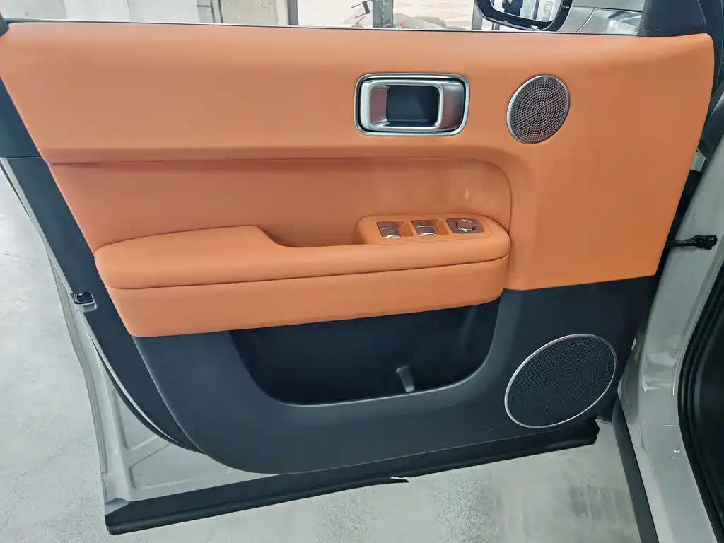 Li Auto Li L6 — миниатюра 14