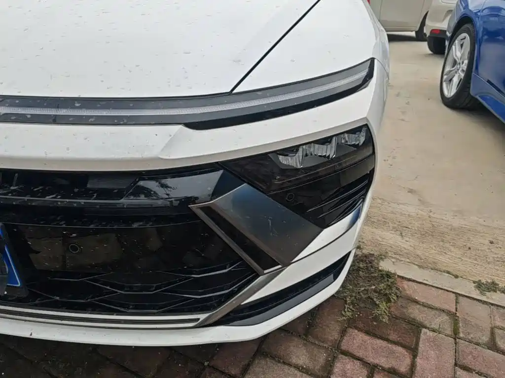 Hyundai Sonata — миниатюра 24