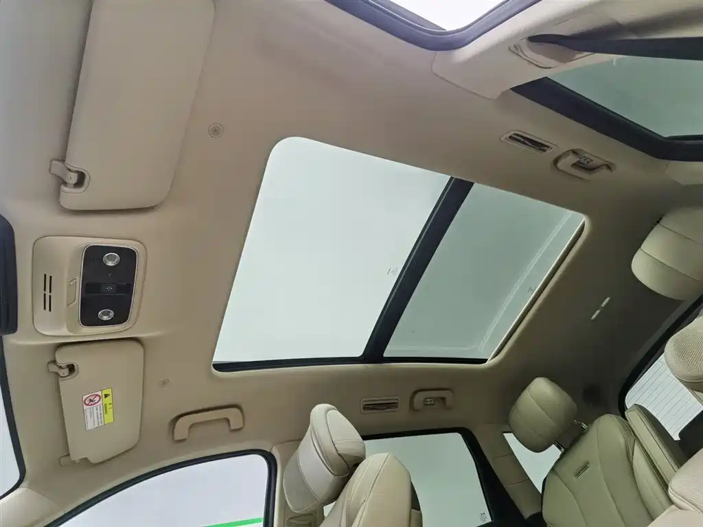 AITO ASK THE WORLD M7