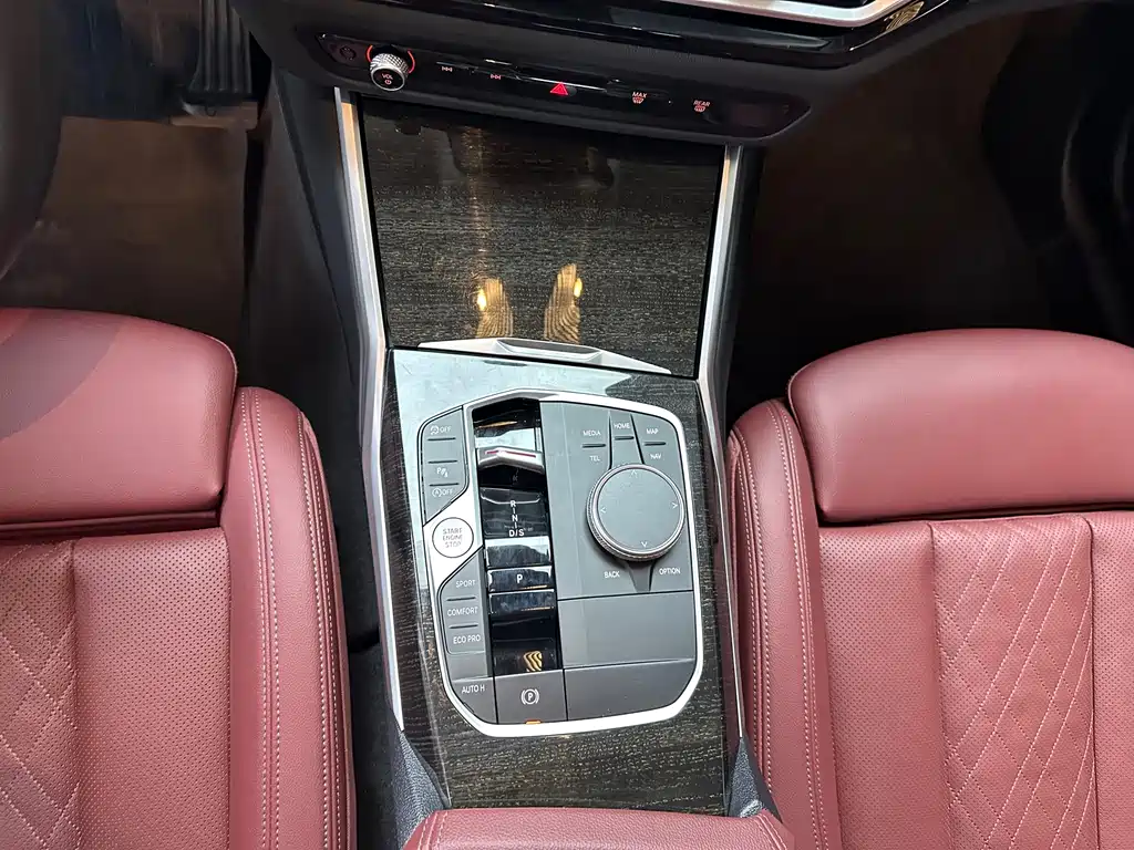 BMW 3 Series — миниатюра 8