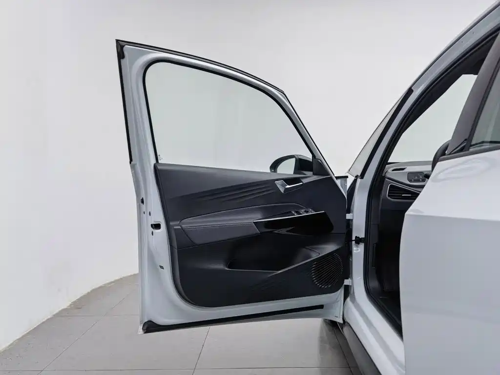 Volkswagen ID.3 — миниатюра 8