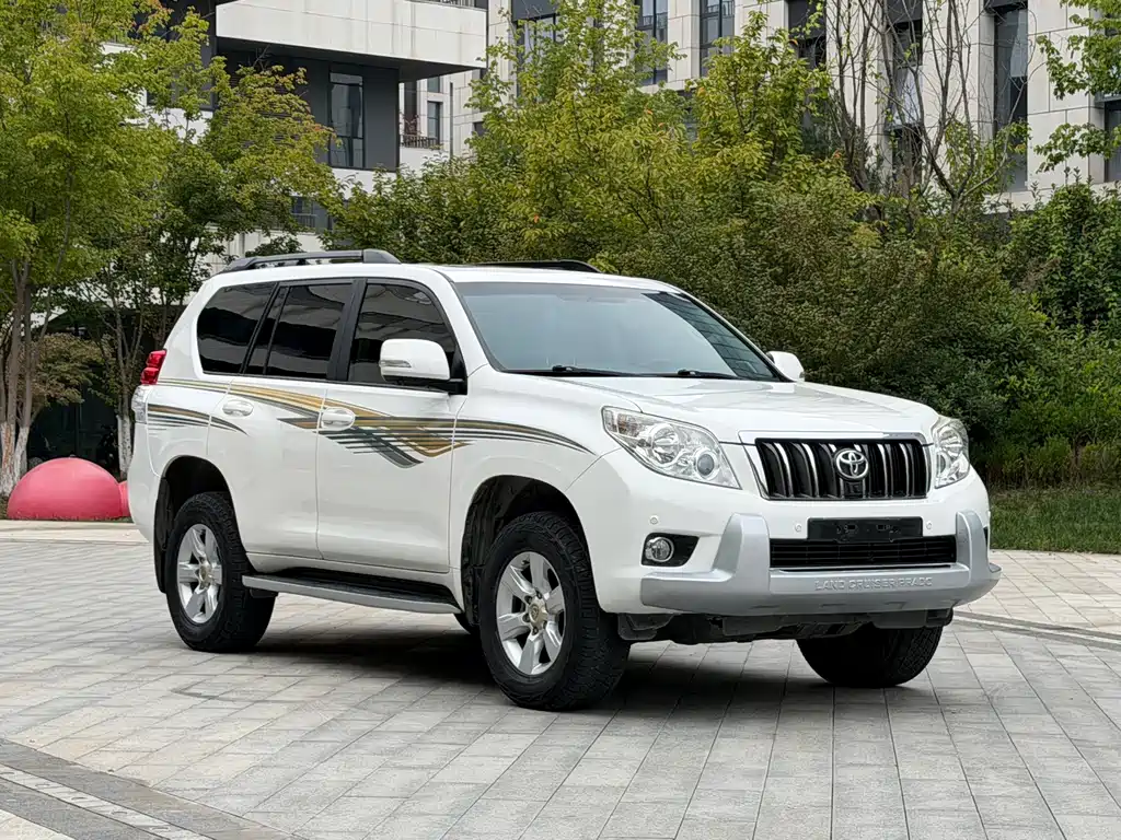 Toyota Prado — миниатюра 3