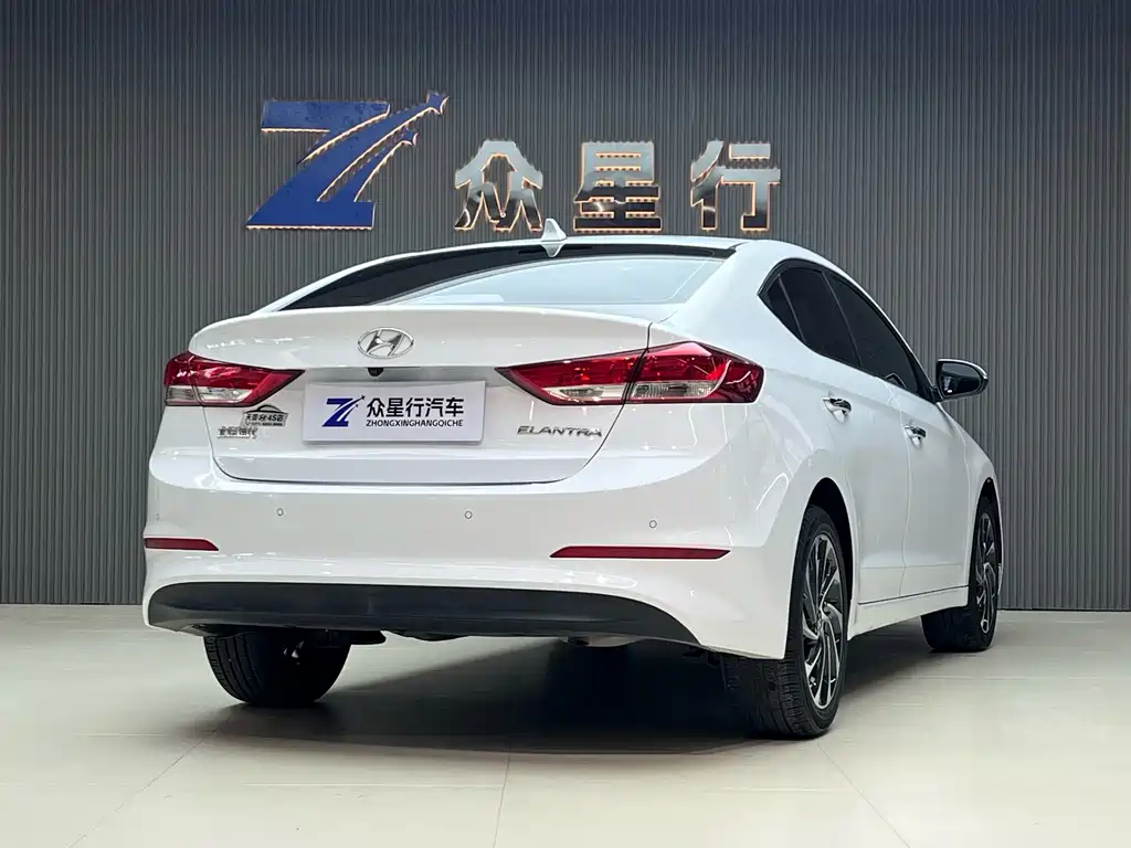 Hyundai Elantra 2020 1.5L CVT Elite