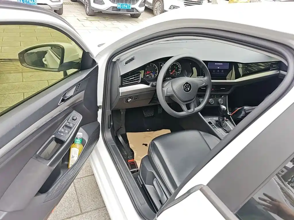 Volkswagen Bora — миниатюра 16