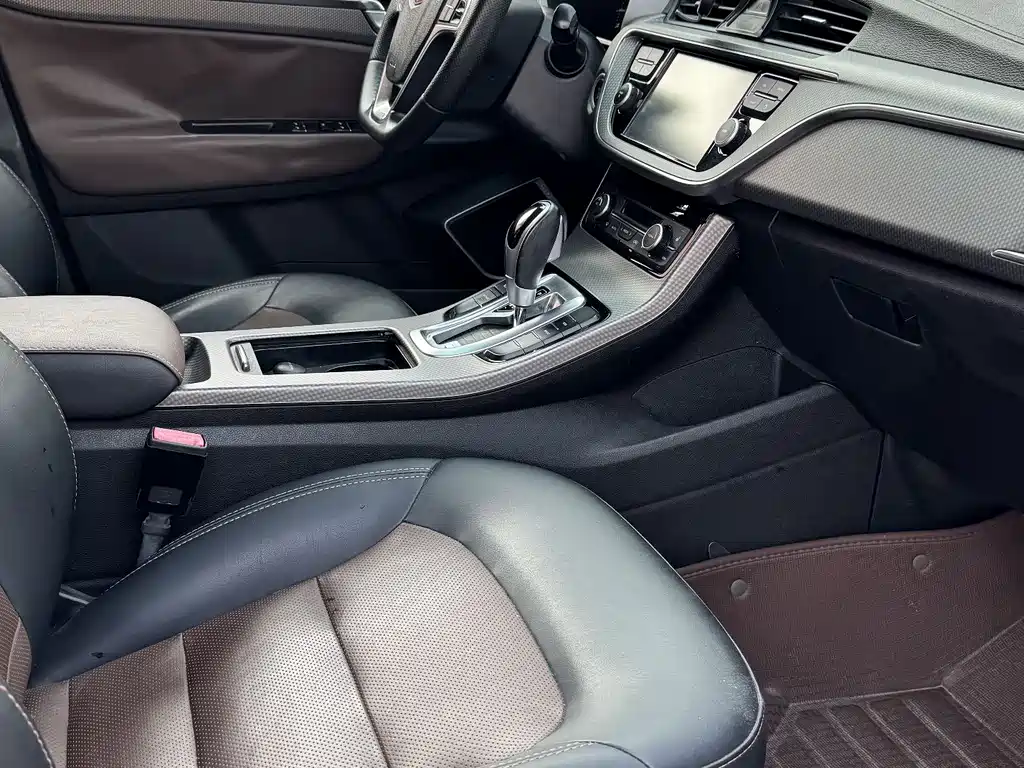 GEELY AUTOMOBILE EMGRAND GS