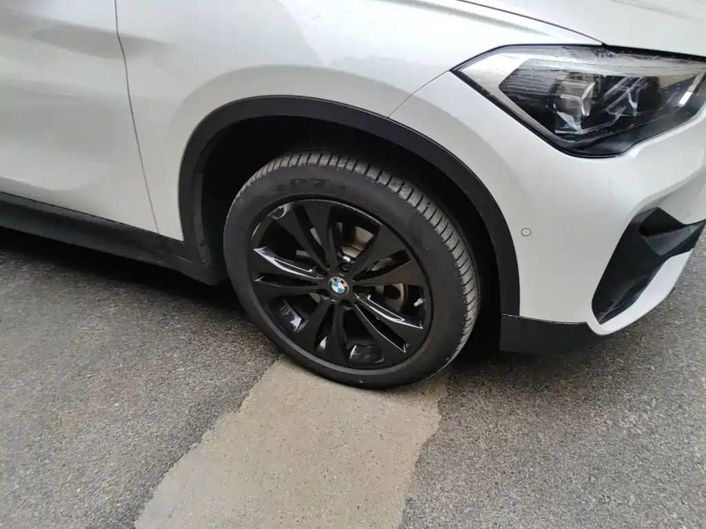 BMW X1 — миниатюра 8