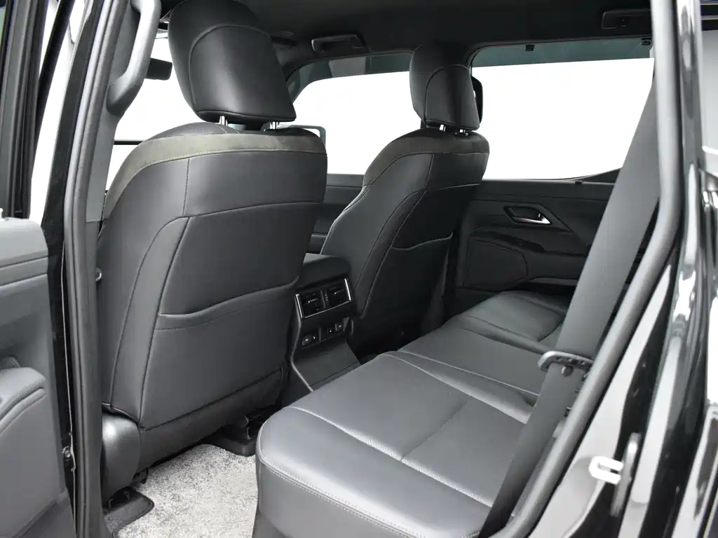 Lexus GX — миниатюра 21