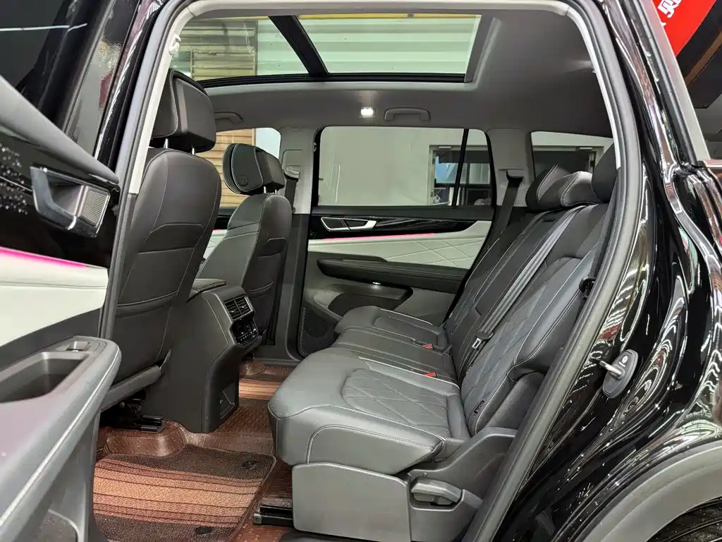 Volkswagen Teramont — миниатюра 9