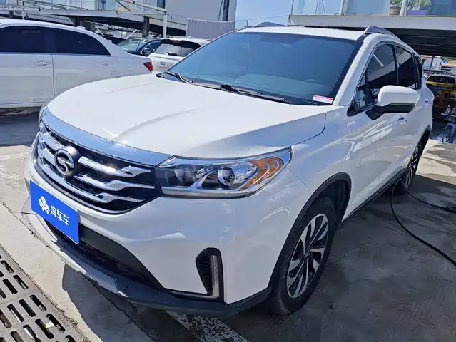 GAC TRUMPCHI GS4 2019
