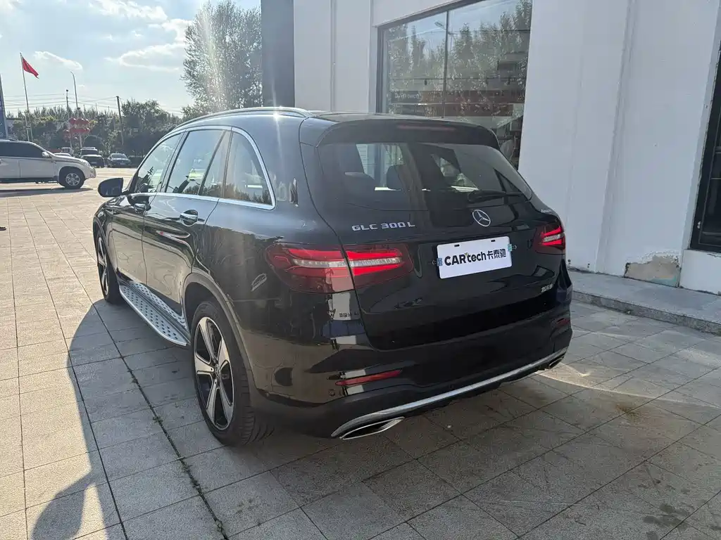Mercedes-Benz GLC — миниатюра 6