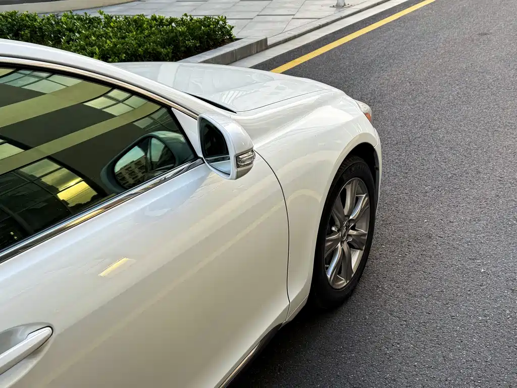Lexus GS 2010 300