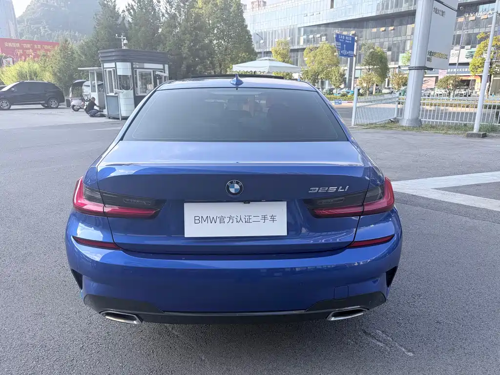 BMW 3 Series — миниатюра 6