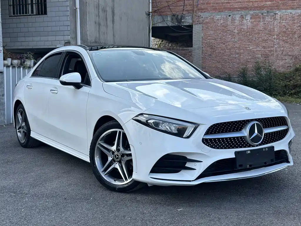 Mercedes-Benz A-Class — миниатюра 3