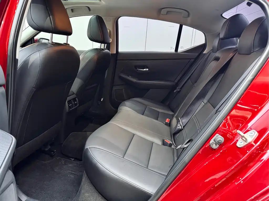 Nissan Sylphy 2020 1.6L XL CVT Enjoy