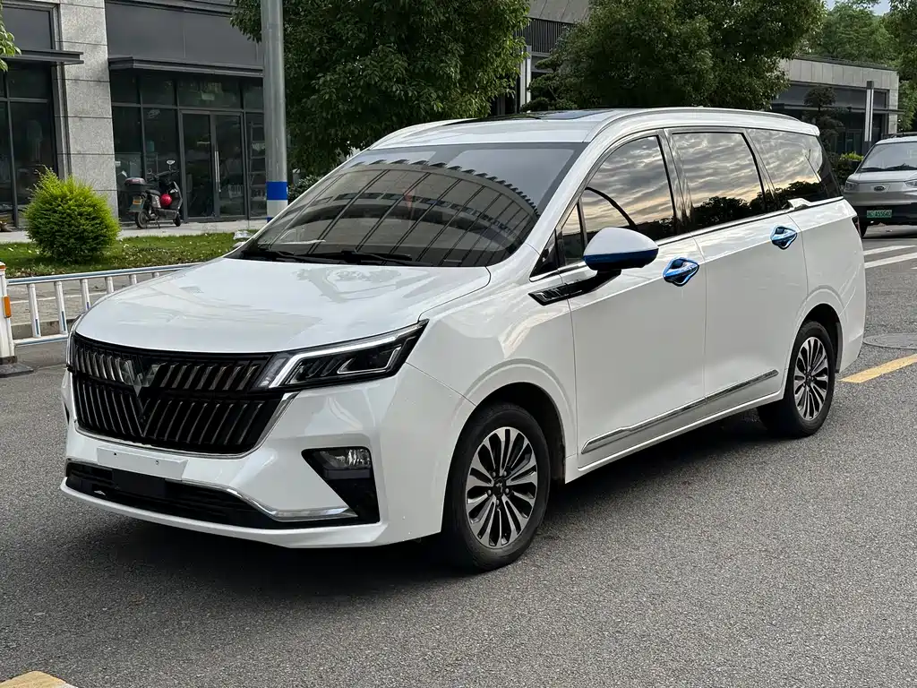 Wuling Jiachen 2022
