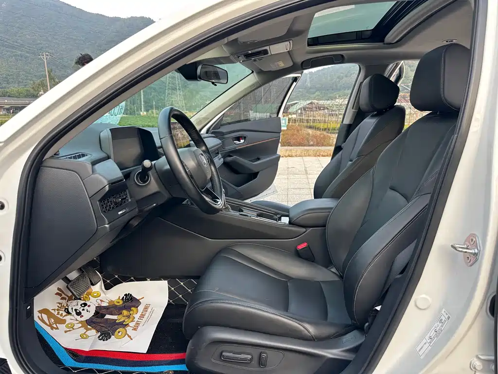 Honda Accord — миниатюра 7