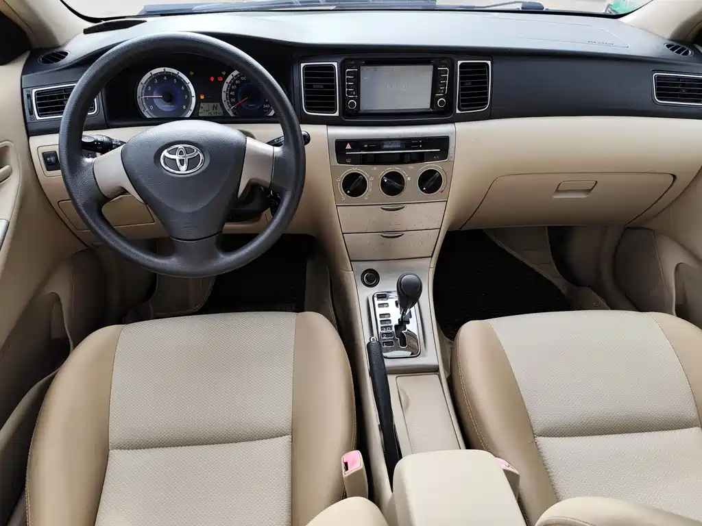 Toyota Corolla 2013 1.6L AT